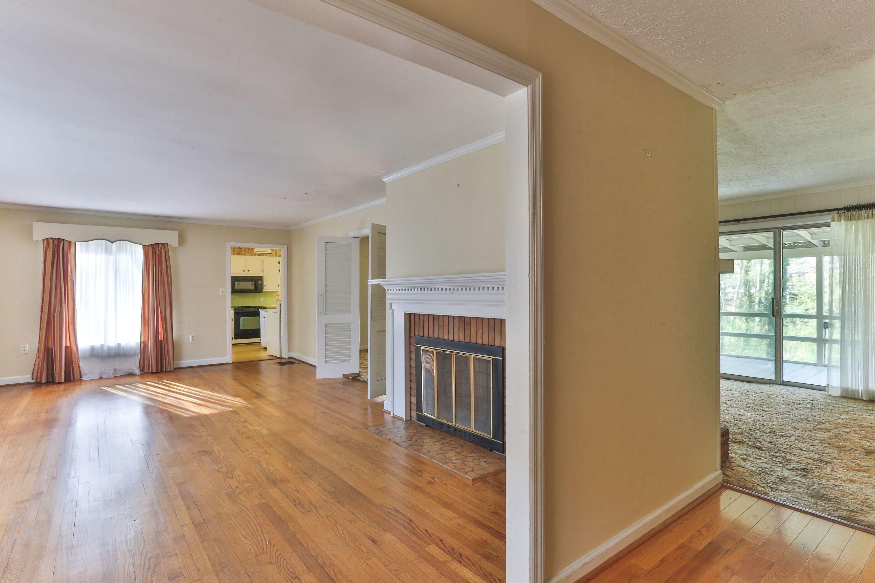 617 Hillside Drive Rockingham, NC 28379 - Photo 7 of 39 bAwrY92U