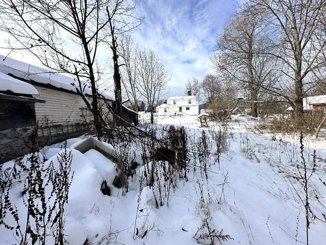 $59,000 | 52 School Street, Kingfield, ME 04947