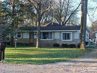 1895 Scheifle Road Walled Lake, MI 48390 - Photo 1 of 1 exterior