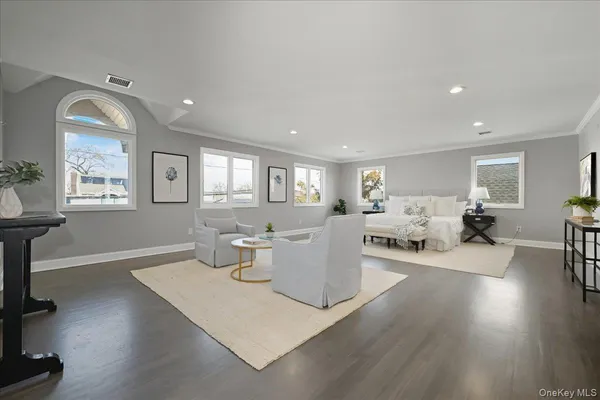 $1,129,000 | 1050 Hastings Street, Baldwin, NY 11510