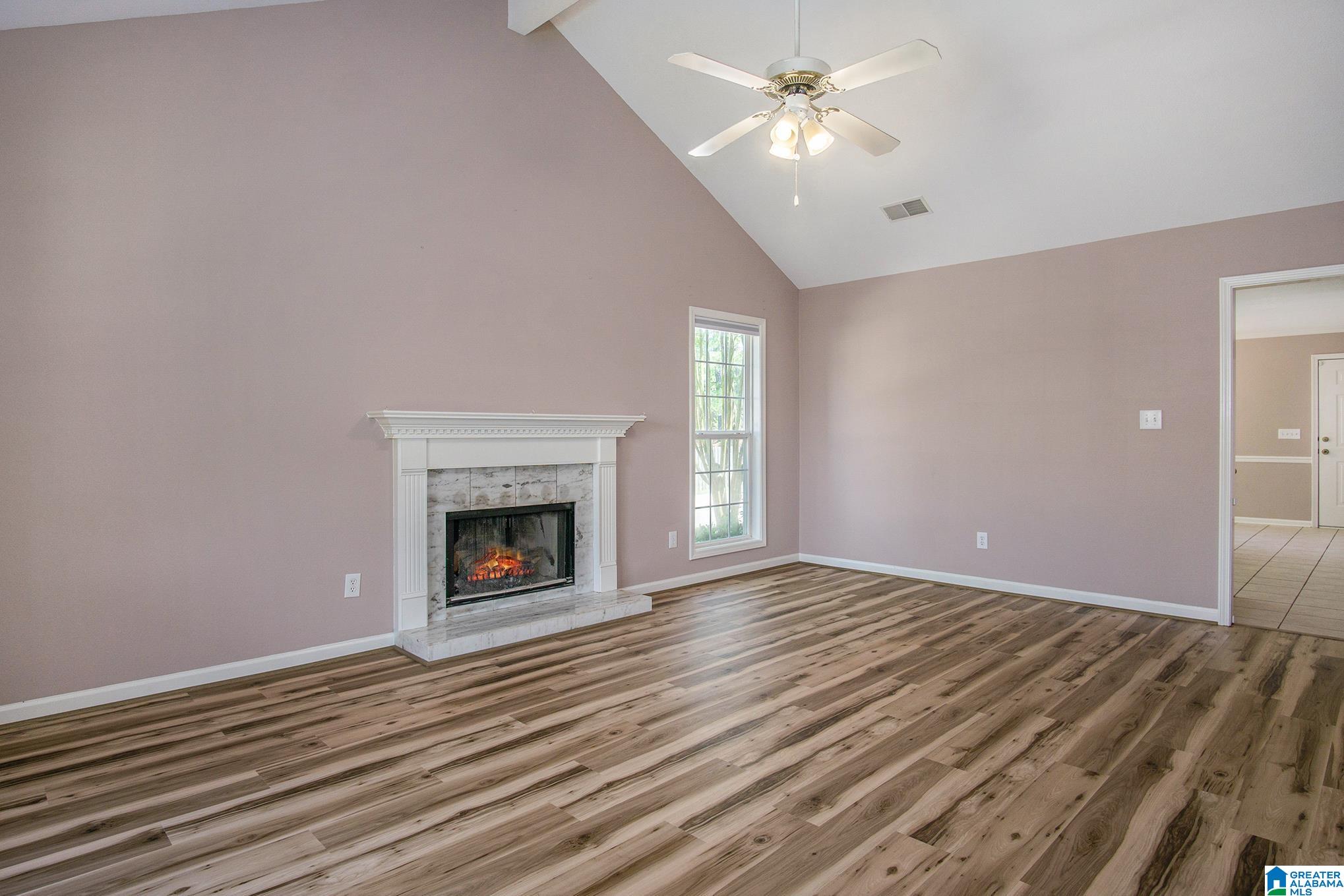 109 Bell Circle Alabaster, AL 35007 - Photo 5 of 30 Gallery Image 5