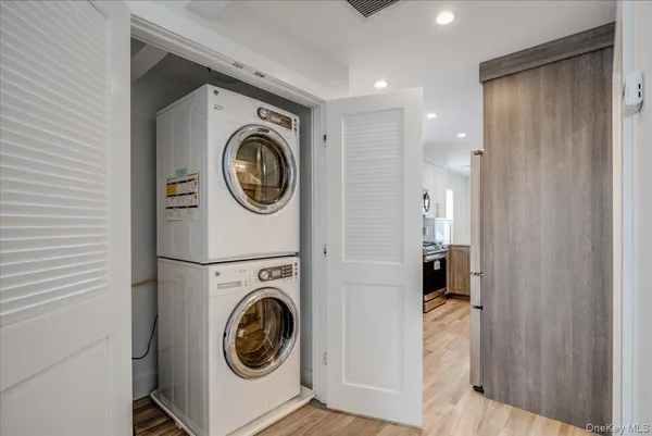 a view of washer and dryer in a utility room