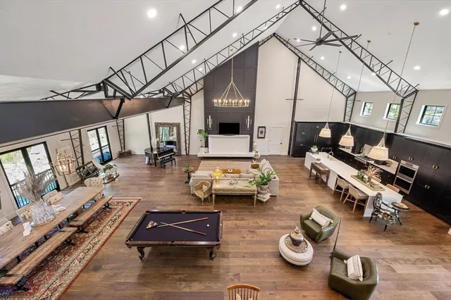 $2,550,000 | 41 Myrtle Street, Norfolk, MA 02056