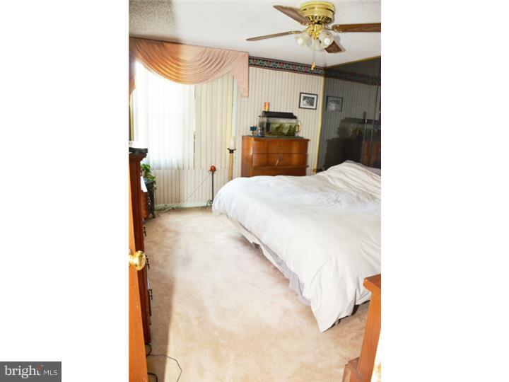 1909 Carter Road Folcroft, PA 19032 - Photo 5 of 9