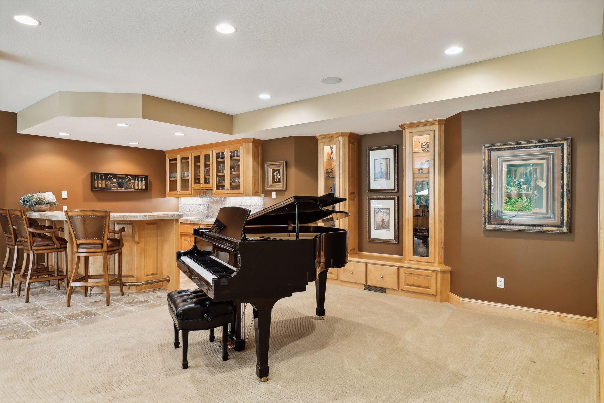 18803 Bearpath Trail Eden Prairie, MN 55347 - Photo 33 of 50