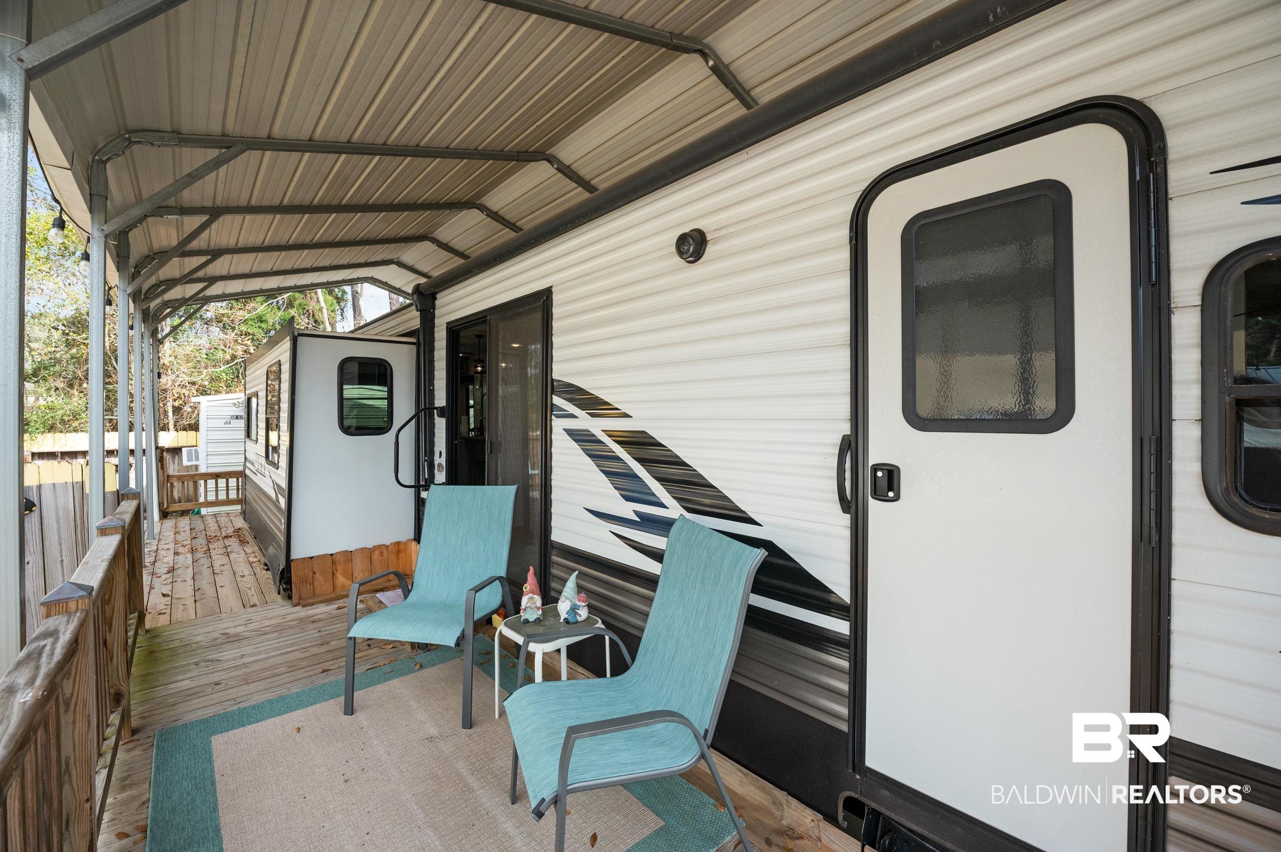 198 Defuniak Loop Lillian, AL 36549 - Photo 4 of 24 Gallery Image 4