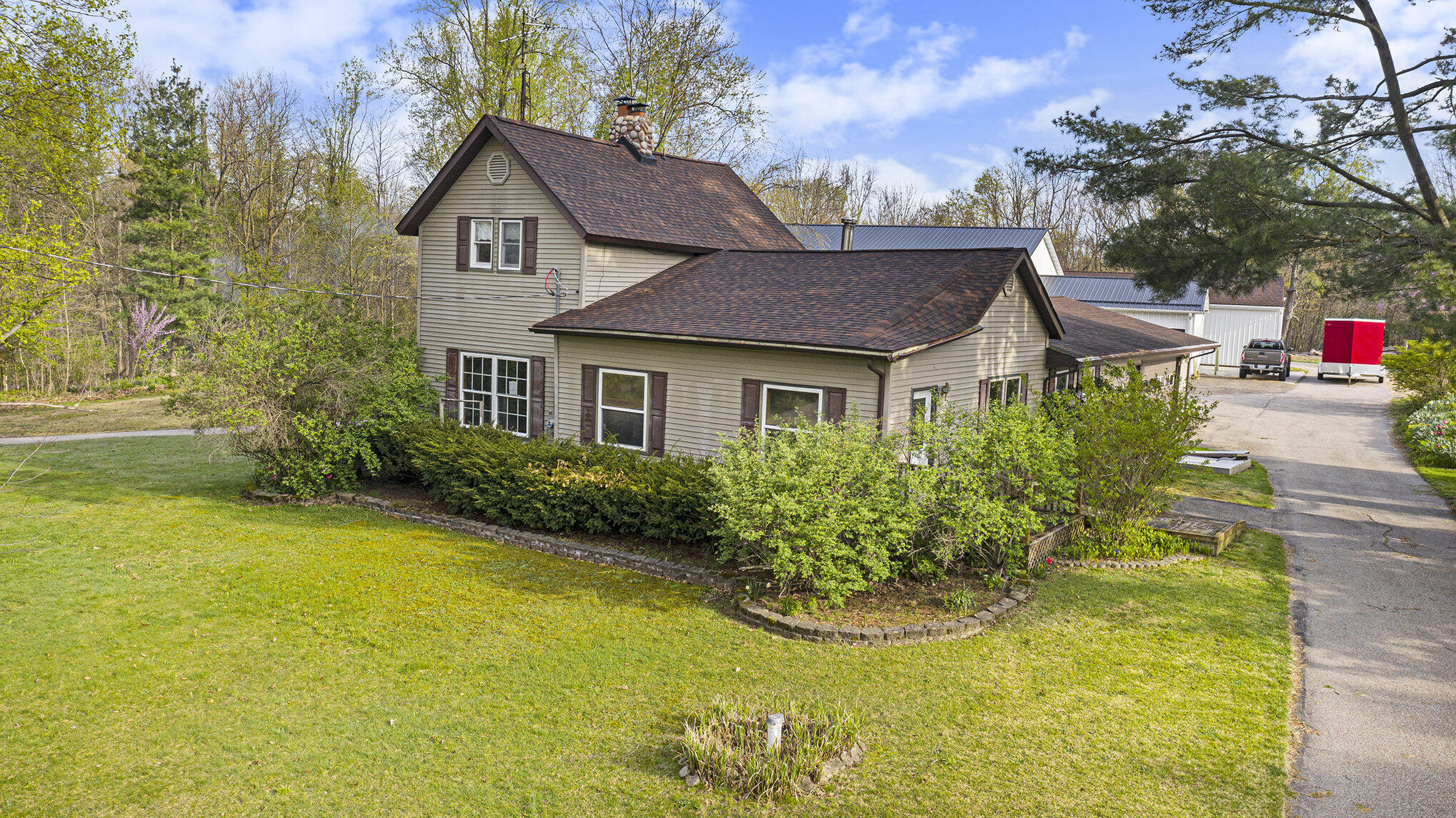 57440 Butcher Road Lawrence, MI 49064 - Photo 20 of 41 002_dji_0048