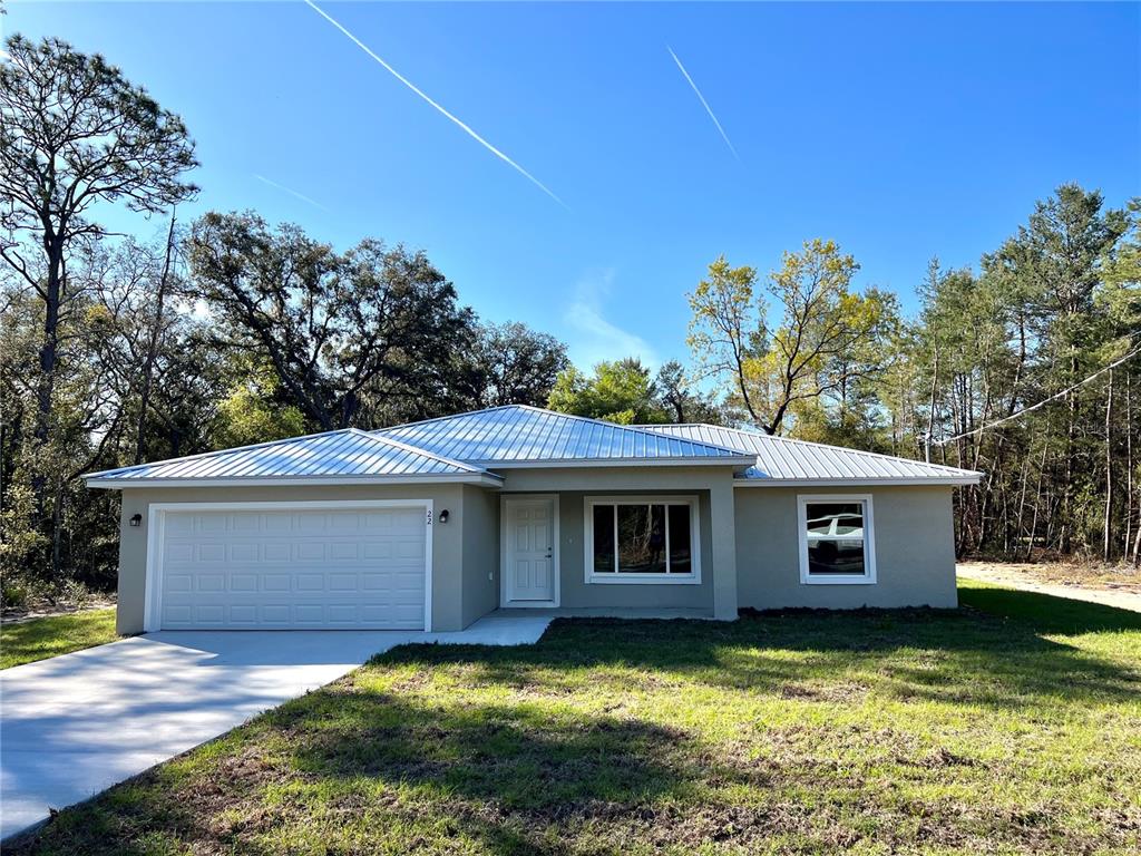4324 Westminster Road Sebring, FL 33875 - Photo 1 of 1 a view of a house with a yard