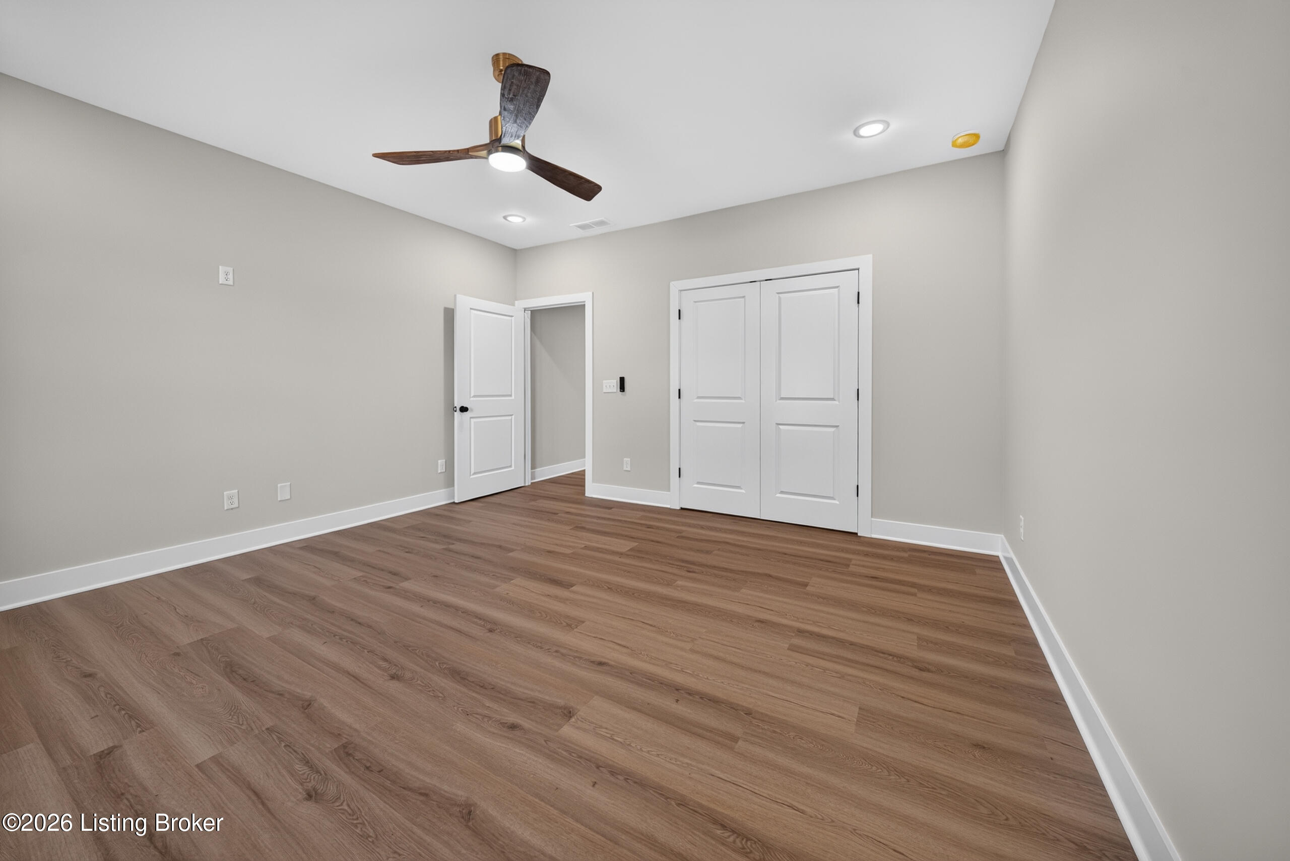 2492 Roundtop Road Elizabethtown, KY 42701 - Photo 40 of 60 DSC04287