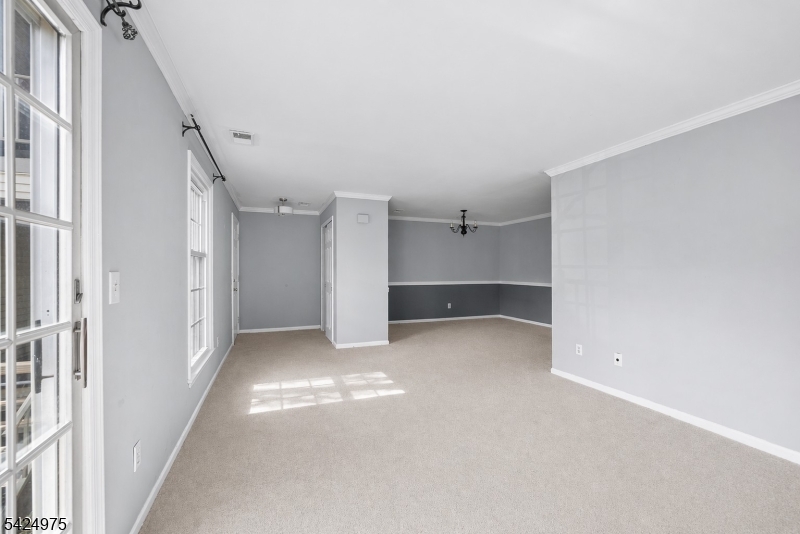150 Jamestown Road Bernards, NJ 07920 - Photo 4 of 23