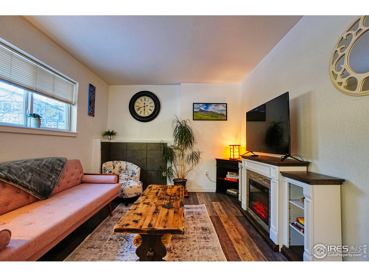 2170 Apex Valley Road Black Hawk, CO 80422 - Photo 34 of 50 a living room with furniture and a flat screen tv