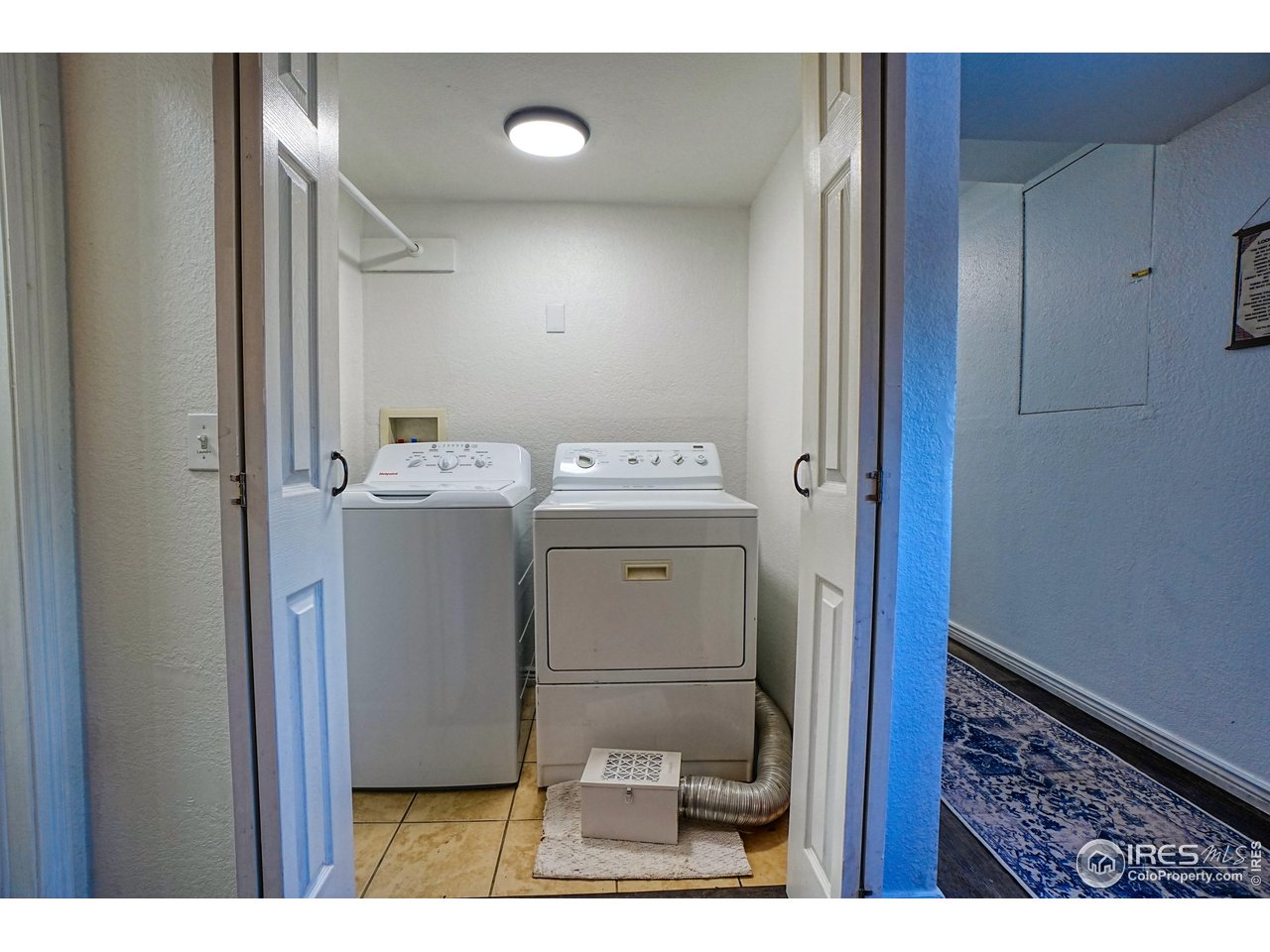 2170 Apex Valley Road Black Hawk, CO 80422 - Photo 41 of 50 a utility room with dryer and washer