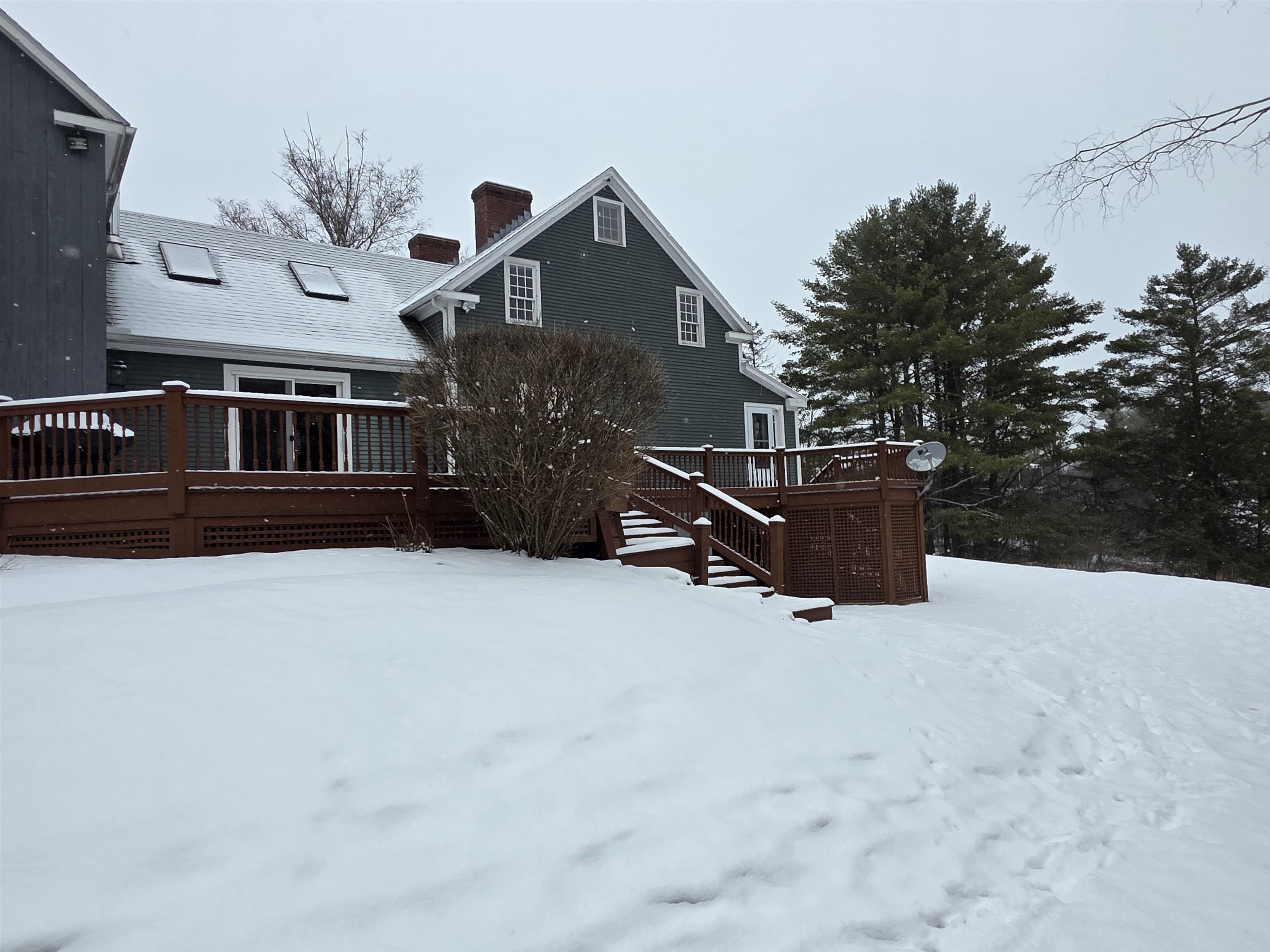 91 Old Pasture Lane Middlebury, VT 05753 - Photo 2 of 60