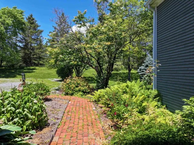 $989,000 | 91 Old Pasture Lane, Middlebury, VT 05753