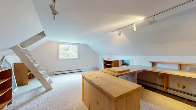 $989,000 | 91 Old Pasture Lane, Middlebury, VT 05753