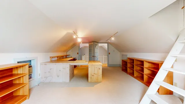 $989,000 | 91 Old Pasture Lane, Middlebury, VT 05753