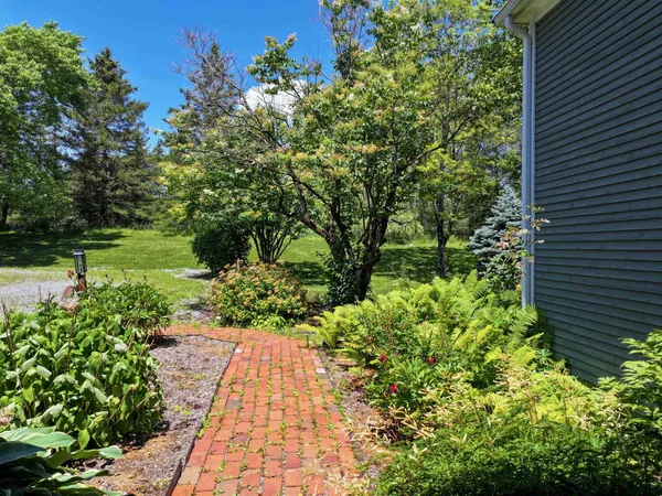 $899,000 | 91 Old Pasture Lane, Middlebury, VT 05753