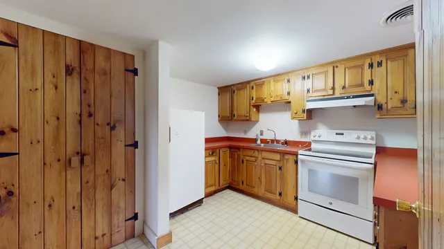 $989,000 | 91 Old Pasture Lane, Middlebury, VT 05753