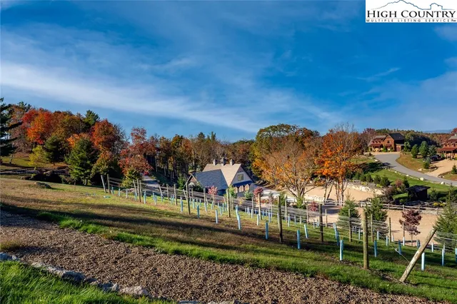 $960,000 | 28 Cabernet Court, Elk Park, NC 28622