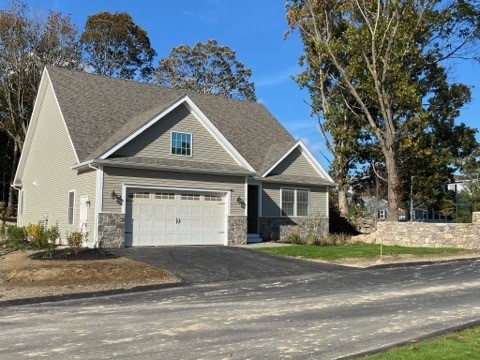 24 Abbey Lane, Unit 13 Westerly, RI 02891 - Photo 13 of 25
