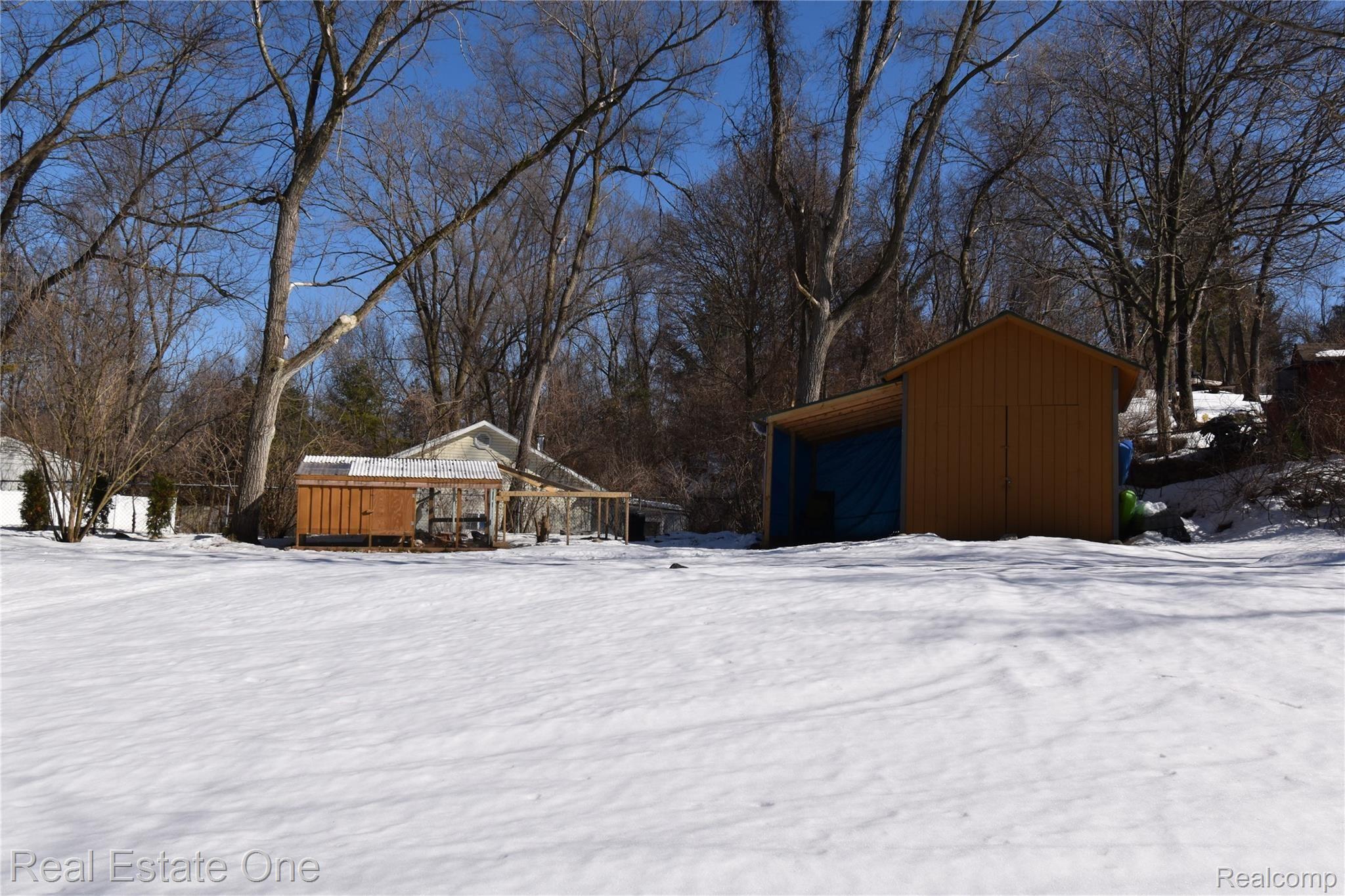 4195 Demode Road Holly, MI 48442 - Photo 55 of 58 Chicken Coop and Shed
