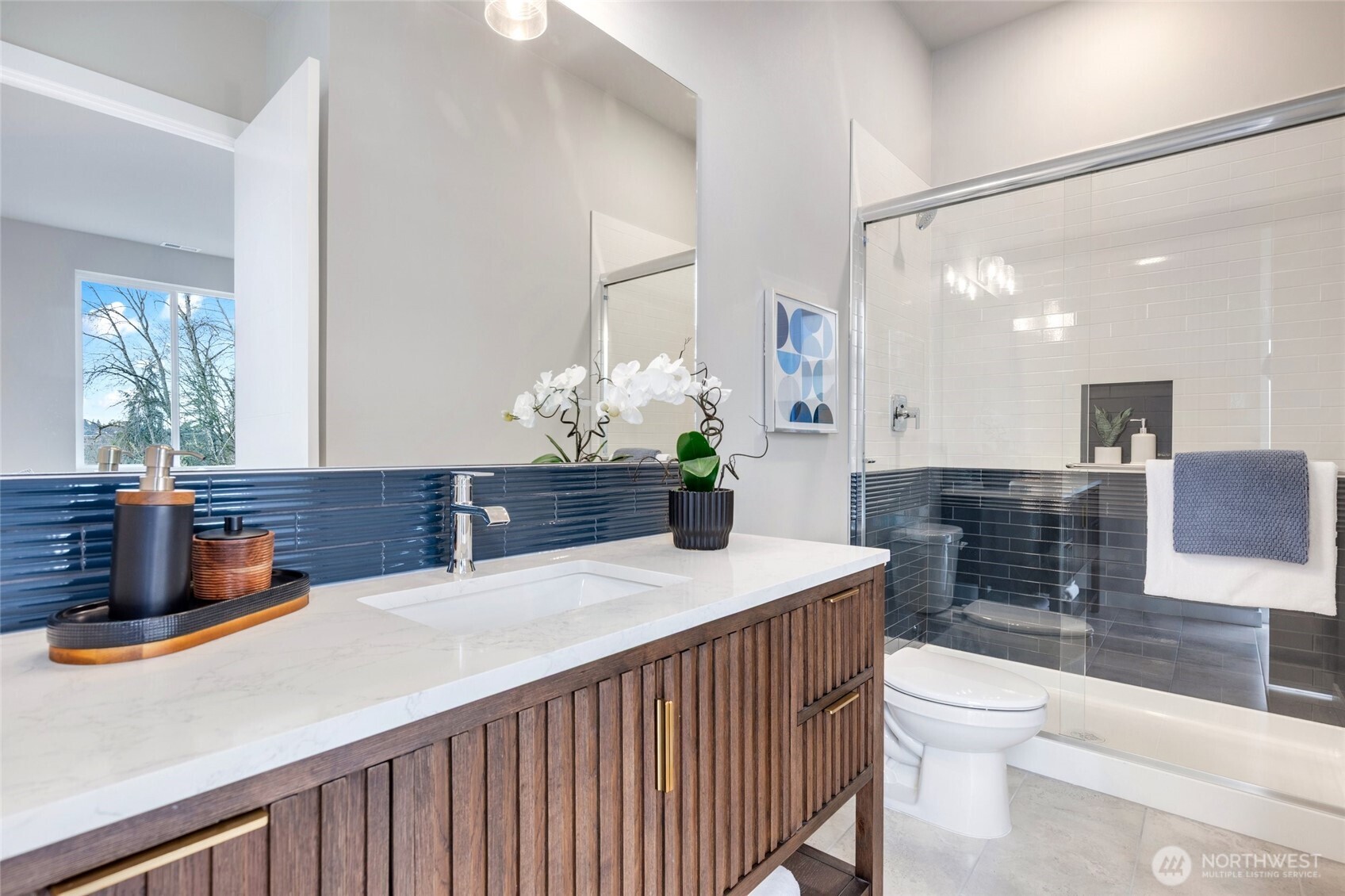 10035 Northeast 196th Place Bothell, WA 98011 - Photo 17 of 28