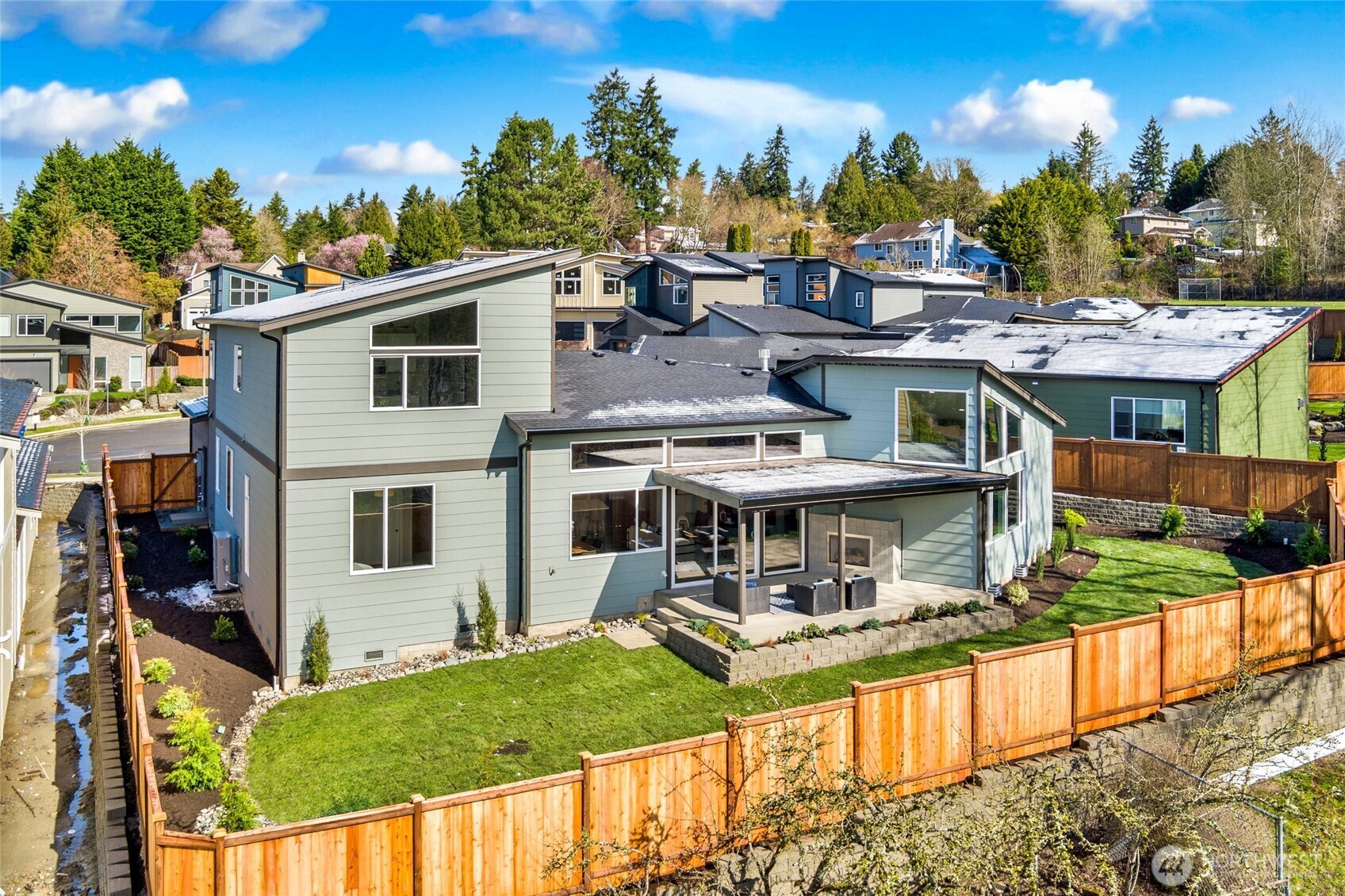 10035 Northeast 196th Place Bothell, WA 98011 - Photo 27 of 28