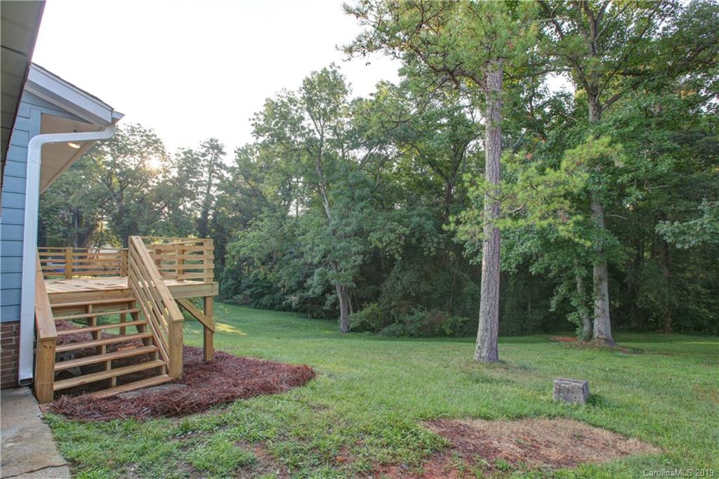 7327 Crossridge Road Charlotte, NC 28214 - Photo 17 of 19 Gallery Image 17