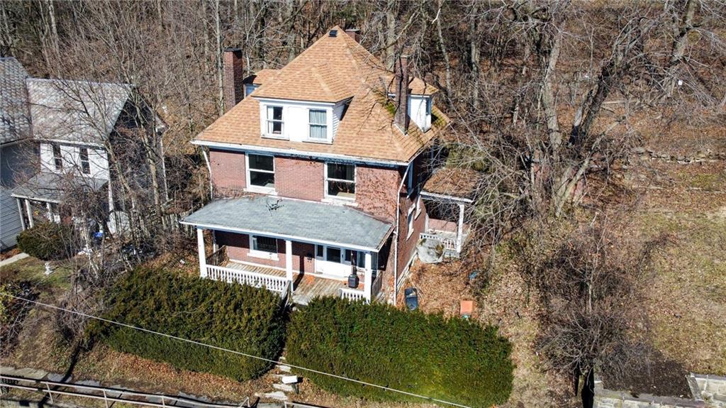 248 East Fulton Street Butler, PA 16001 - Photo 4 of 35 front view of a house with a yard