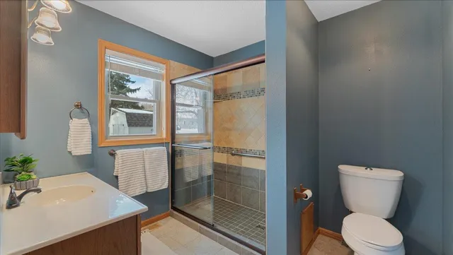 $424,500 | 1502 Armstrong Circle Northwest, Alexandria, MN 56308