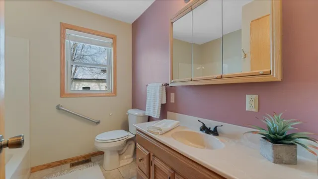 $414,500 | 1502 Armstrong Circle Northwest, Alexandria, MN 56308