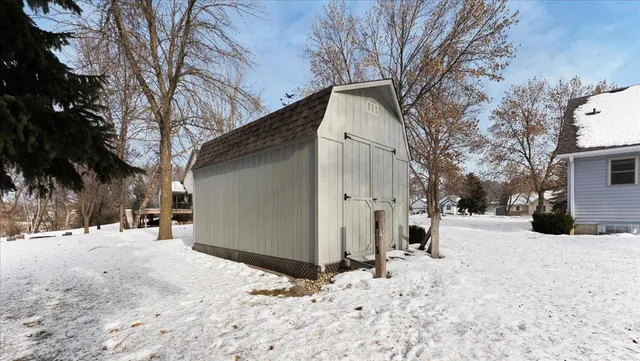 $424,500 | 1502 Armstrong Circle Northwest, Alexandria, MN 56308