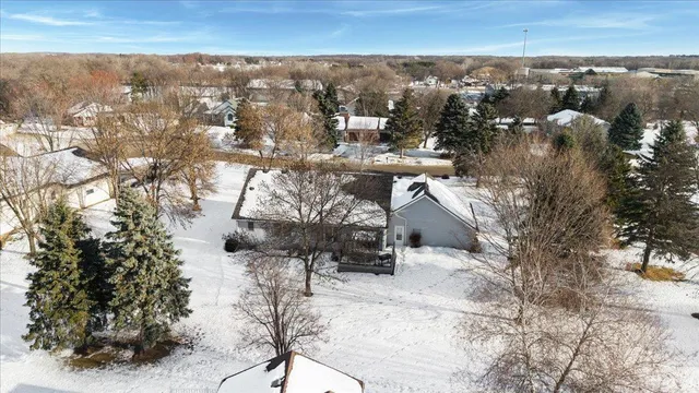 $414,500 | 1502 Armstrong Circle Northwest, Alexandria, MN 56308