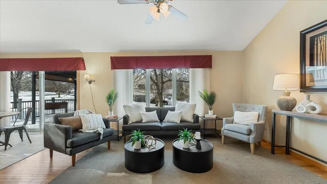 $424,500 | 1502 Armstrong Circle Northwest, Alexandria, MN 56308