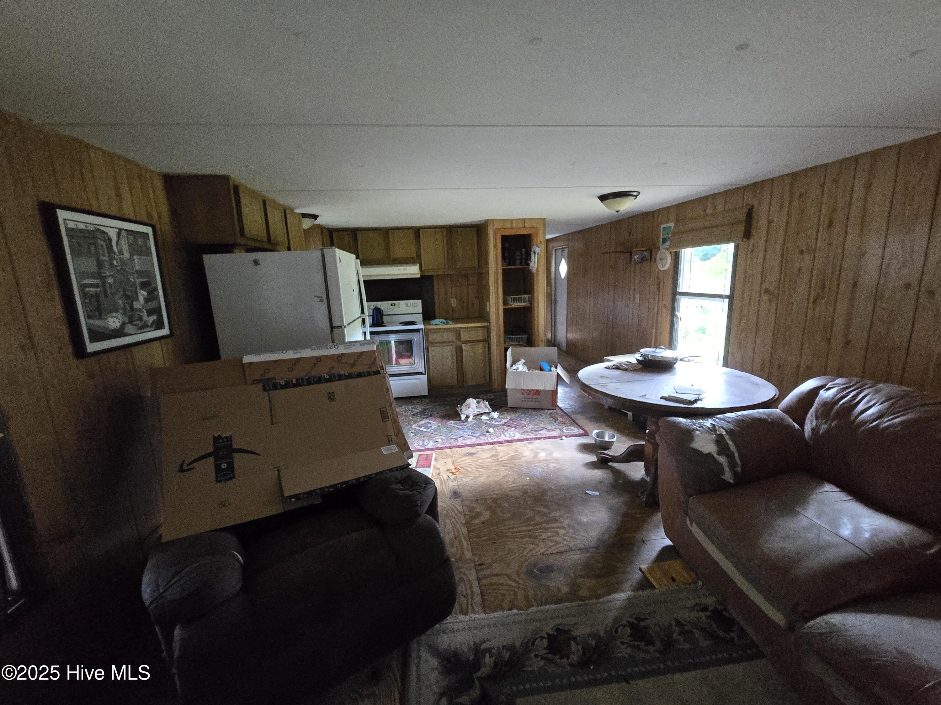 4016 Freedom Road Wilmington, NC 28409 - Photo 6 of 49 20250917_155120