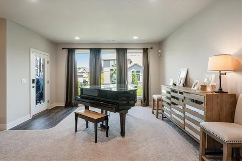 $685,000 | 1908 Northeast Catalina Avenue, Lee's Summit, MO 64064