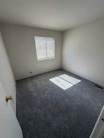 $2,150 | 1152 Cove Drive, Unit 212B, Prospect Heights, IL 60070
