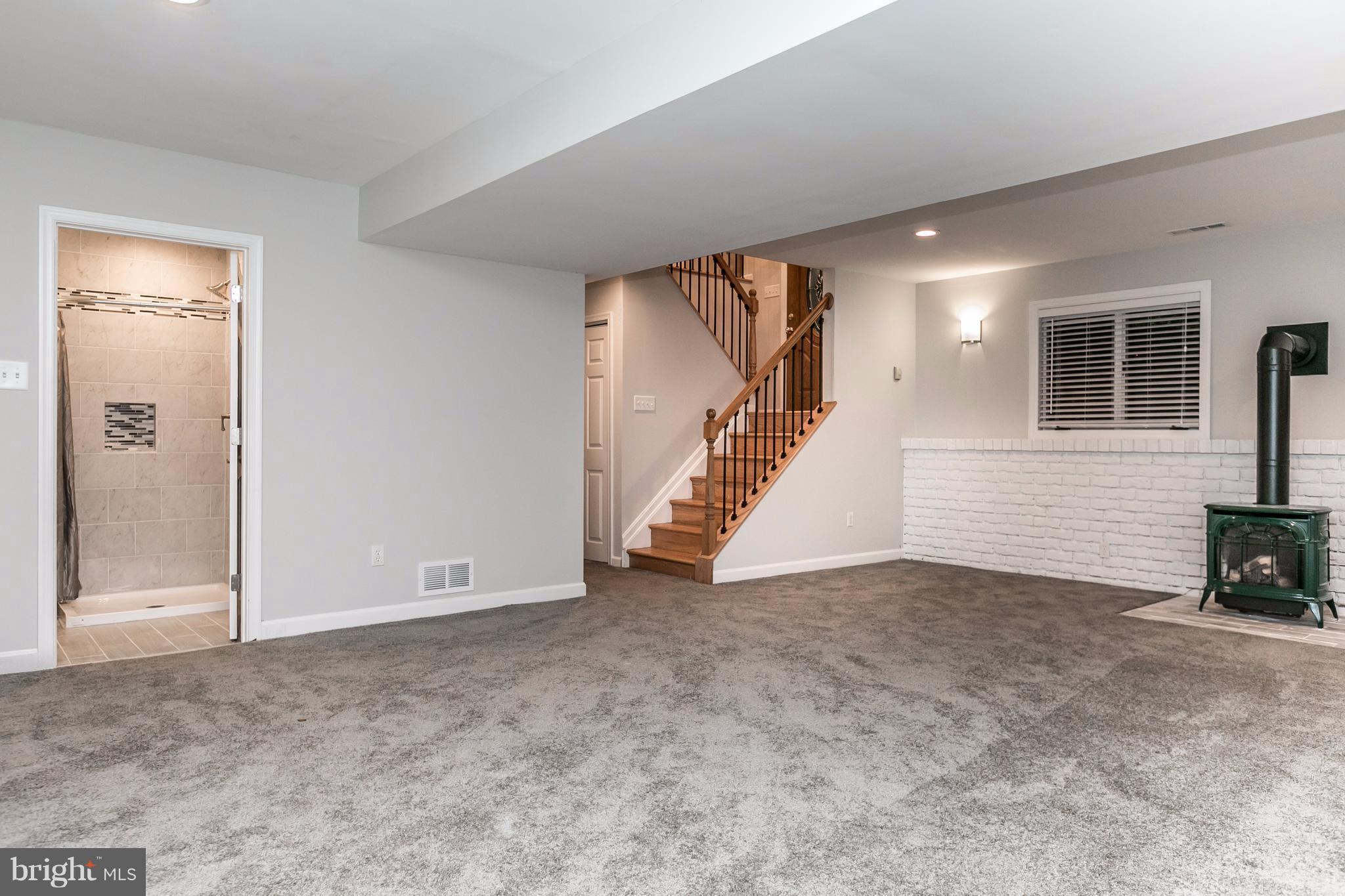 3916 Dance Mill Road Phoenix, MD 21131 - Photo 19 of 29 Family Room