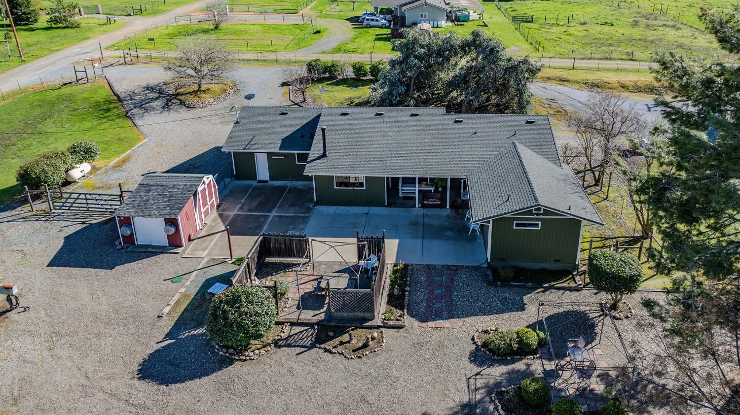 10516 Thompson Way Valley Springs, CA 95252 - Photo 13 of 98