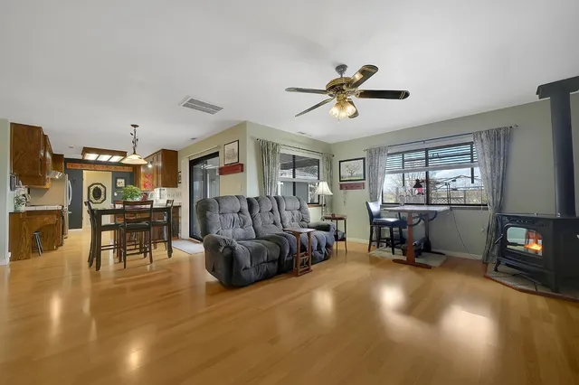 $749,900 | 10516 Thompson Way, Valley Springs, CA 95252