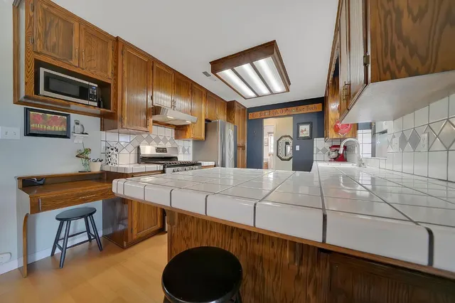 $749,900 | 10516 Thompson Way, Valley Springs, CA 95252