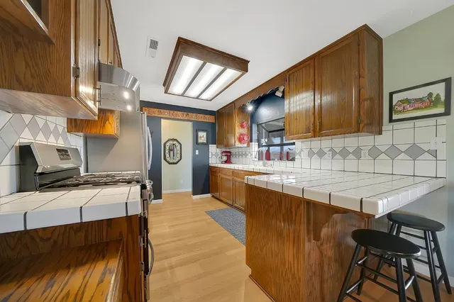 $749,900 | 10516 Thompson Way, Valley Springs, CA 95252