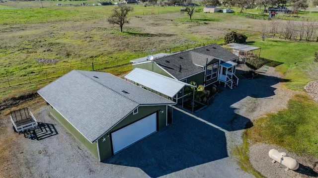 $749,900 | 10516 Thompson Way, Valley Springs, CA 95252