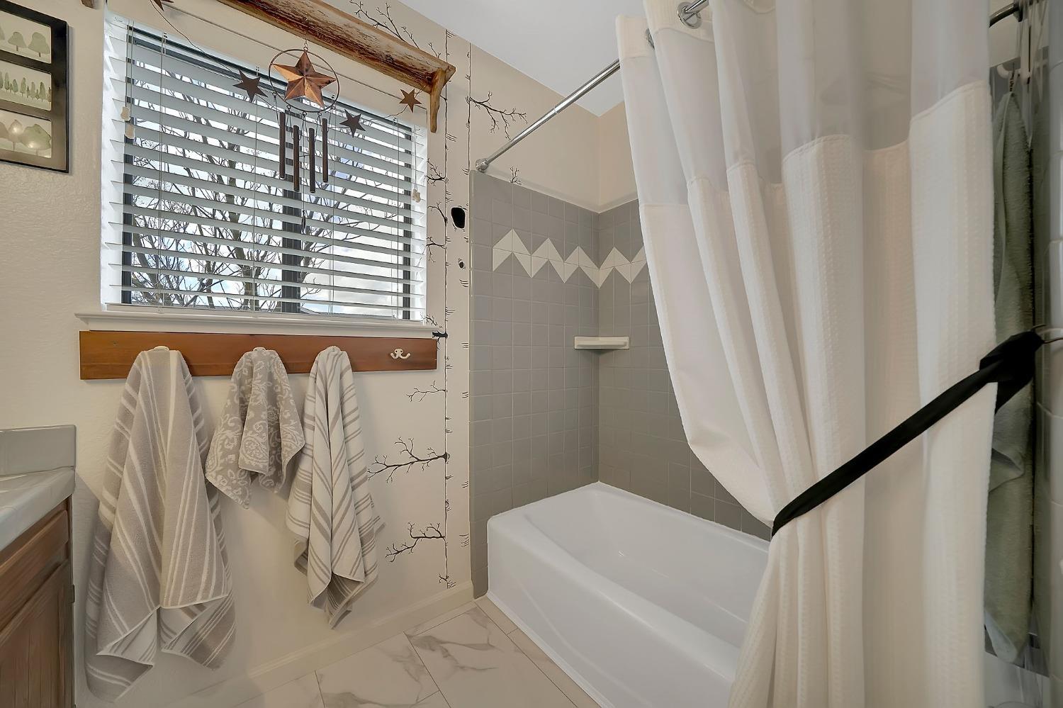 10516 Thompson Way Valley Springs, CA 95252 - Photo 41 of 98