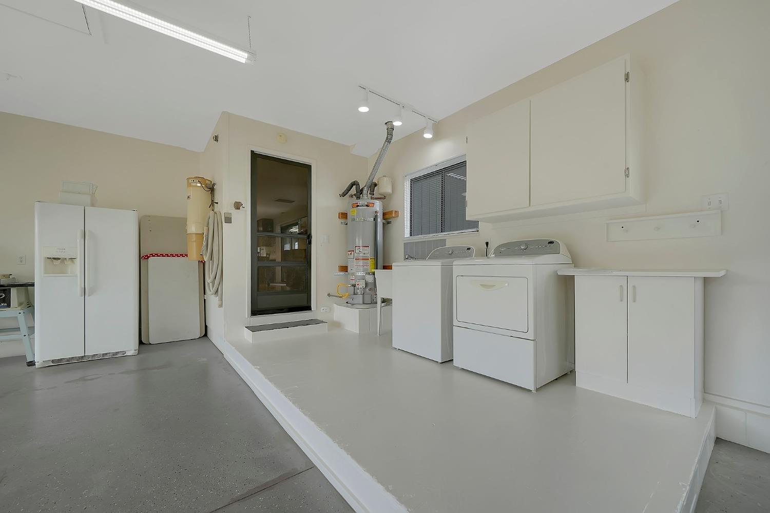 10516 Thompson Way Valley Springs, CA 95252 - Photo 46 of 98