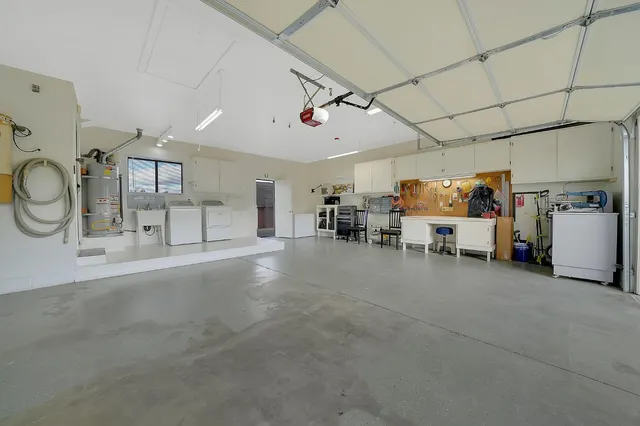 $749,900 | 10516 Thompson Way, Valley Springs, CA 95252