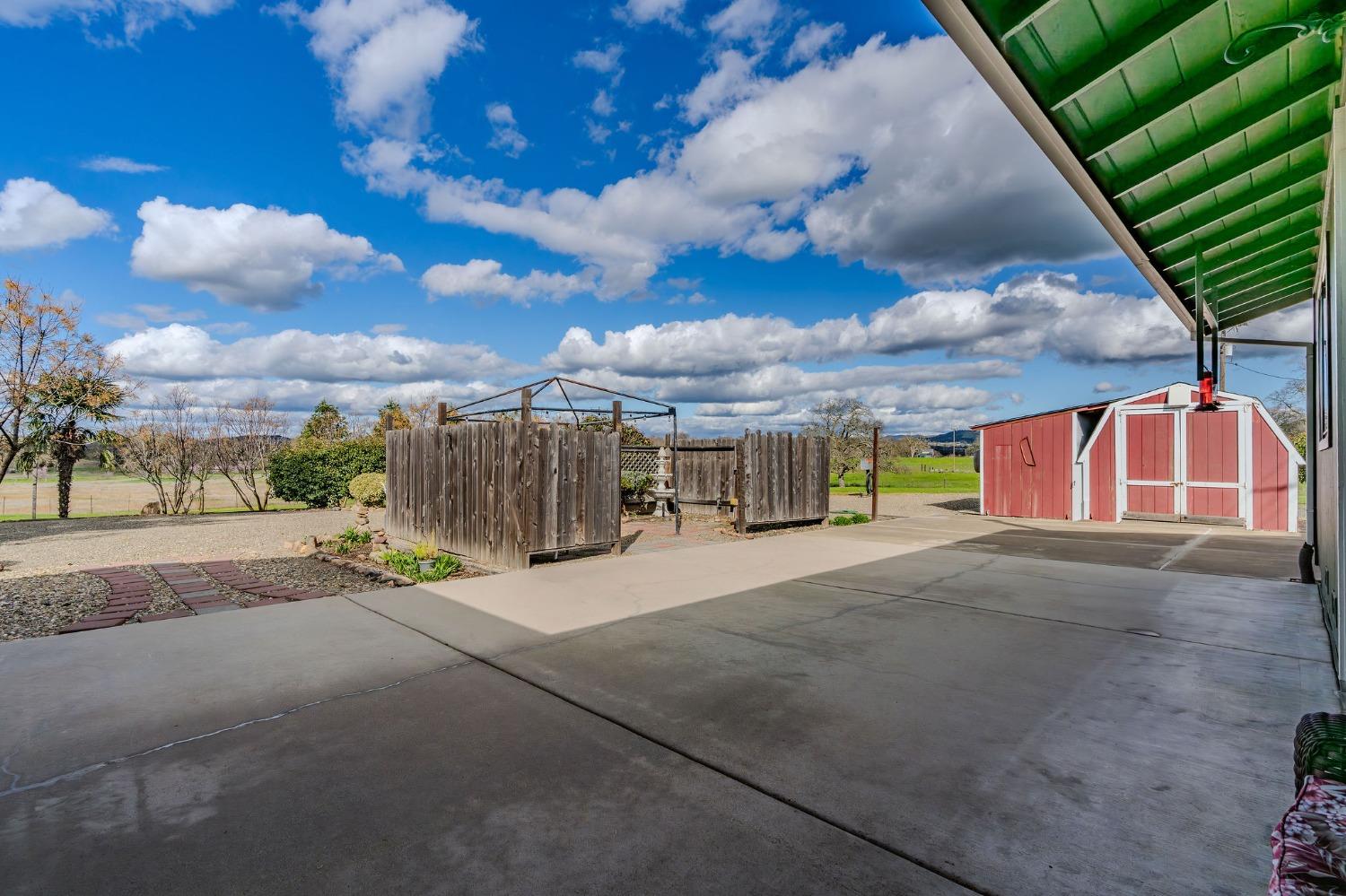 10516 Thompson Way Valley Springs, CA 95252 - Photo 51 of 98