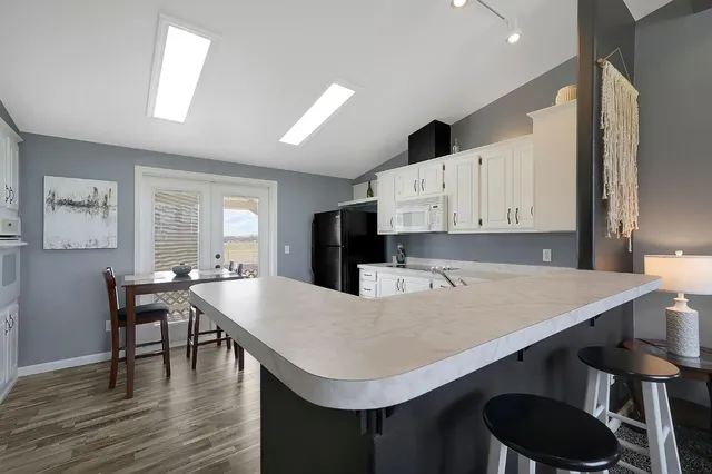 $749,900 | 10516 Thompson Way, Valley Springs, CA 95252