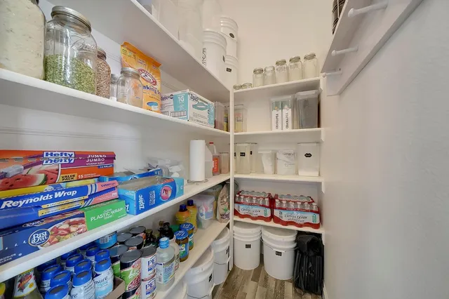 $749,900 | 10516 Thompson Way, Valley Springs, CA 95252