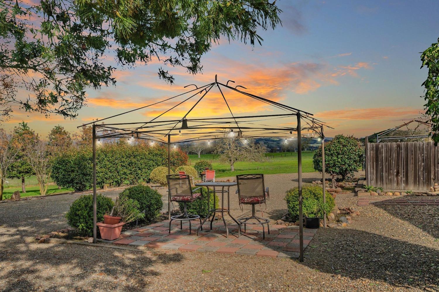 10516 Thompson Way Valley Springs, CA 95252 - Photo 10 of 98